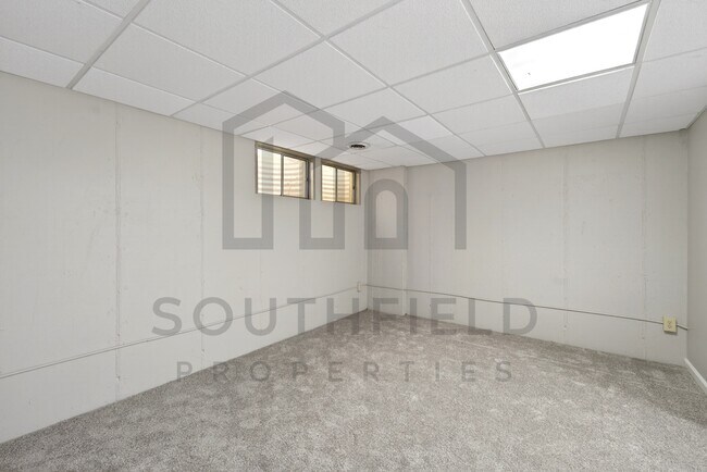 Building Photo - 1069 Crisfield Dr