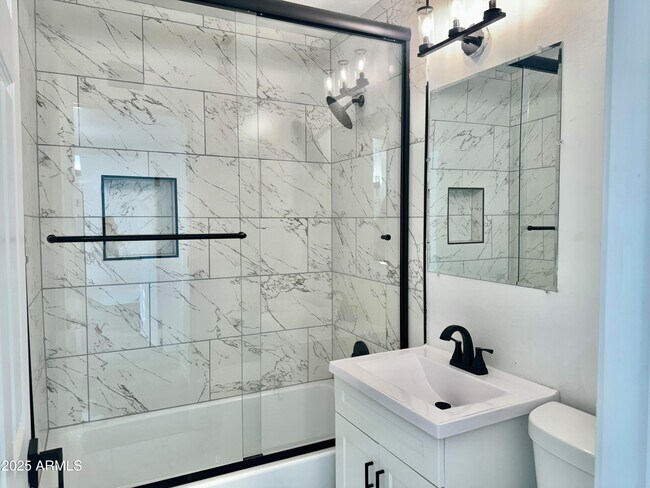 Building Photo - 3244 E Harvard St