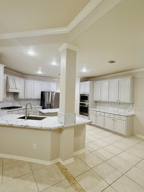 Building Photo - 23703 Banning Point Ct