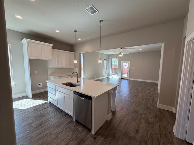 Building Photo - 408 Clark Ave