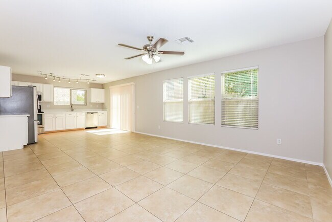 Building Photo - 6061 S Wilson Dr