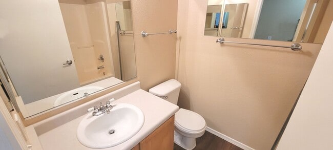 Building Photo - Cooper & Elliot (Neely Ranch) cul de sac rental
