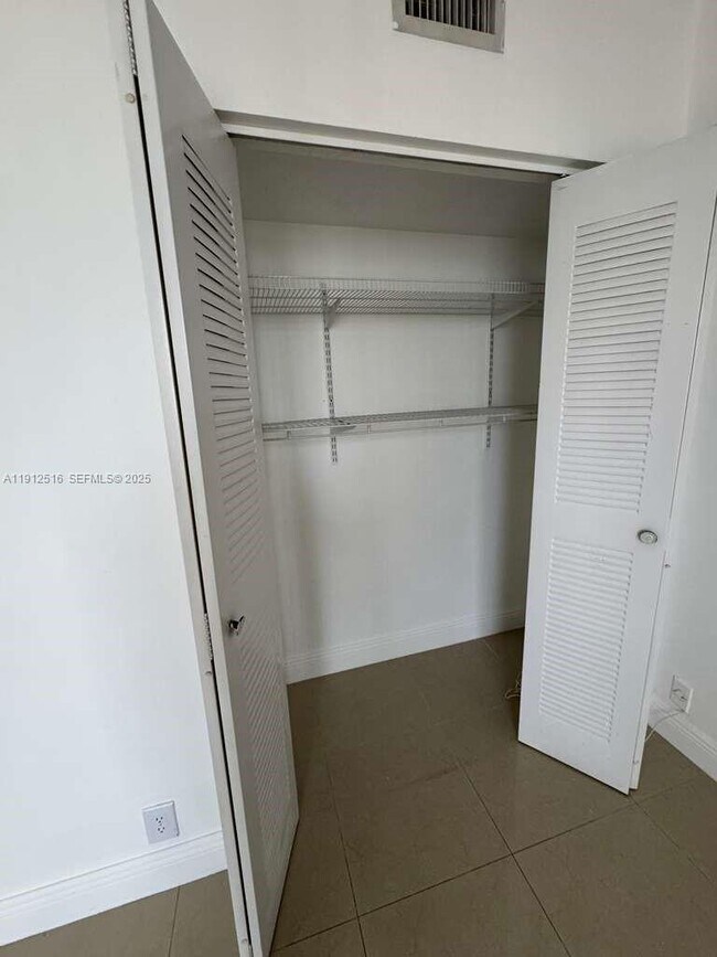 Building Photo - 3300 NE 191st St