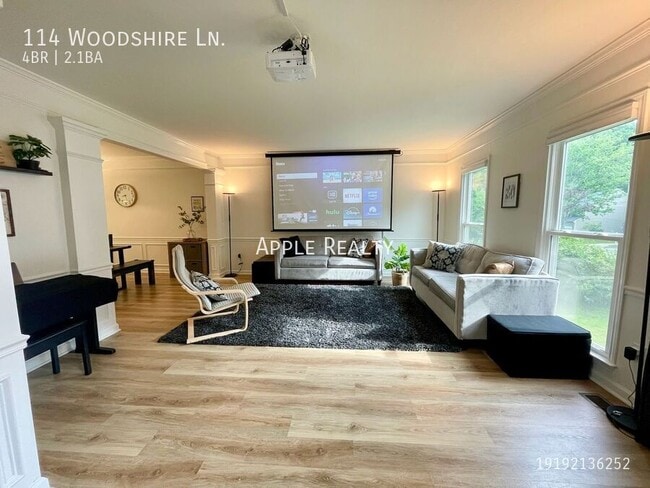 Building Photo - 114 Woodshire Ln