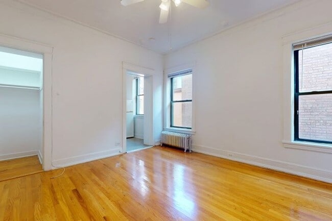 Floorplan - 5528-5532 S. Everett Avenue