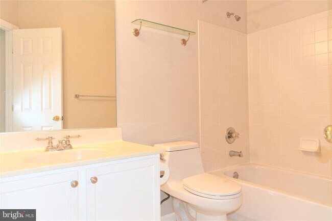 Building Photo - 708 Reserve Champion Dr