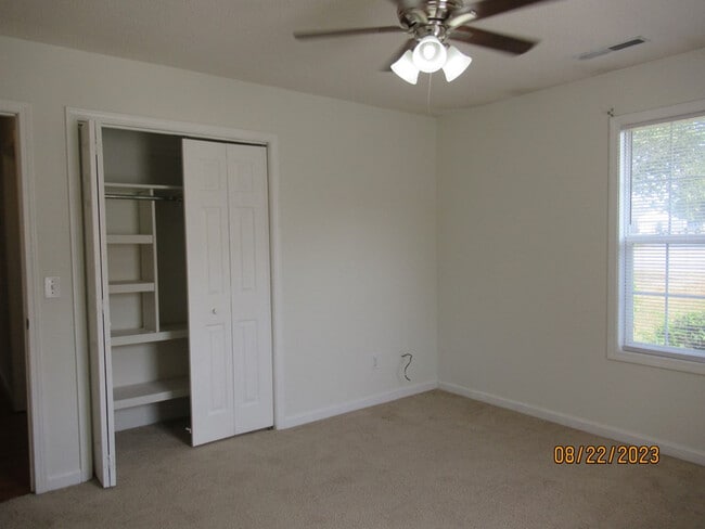 Building Photo - 6775 J J Roberts Dr
