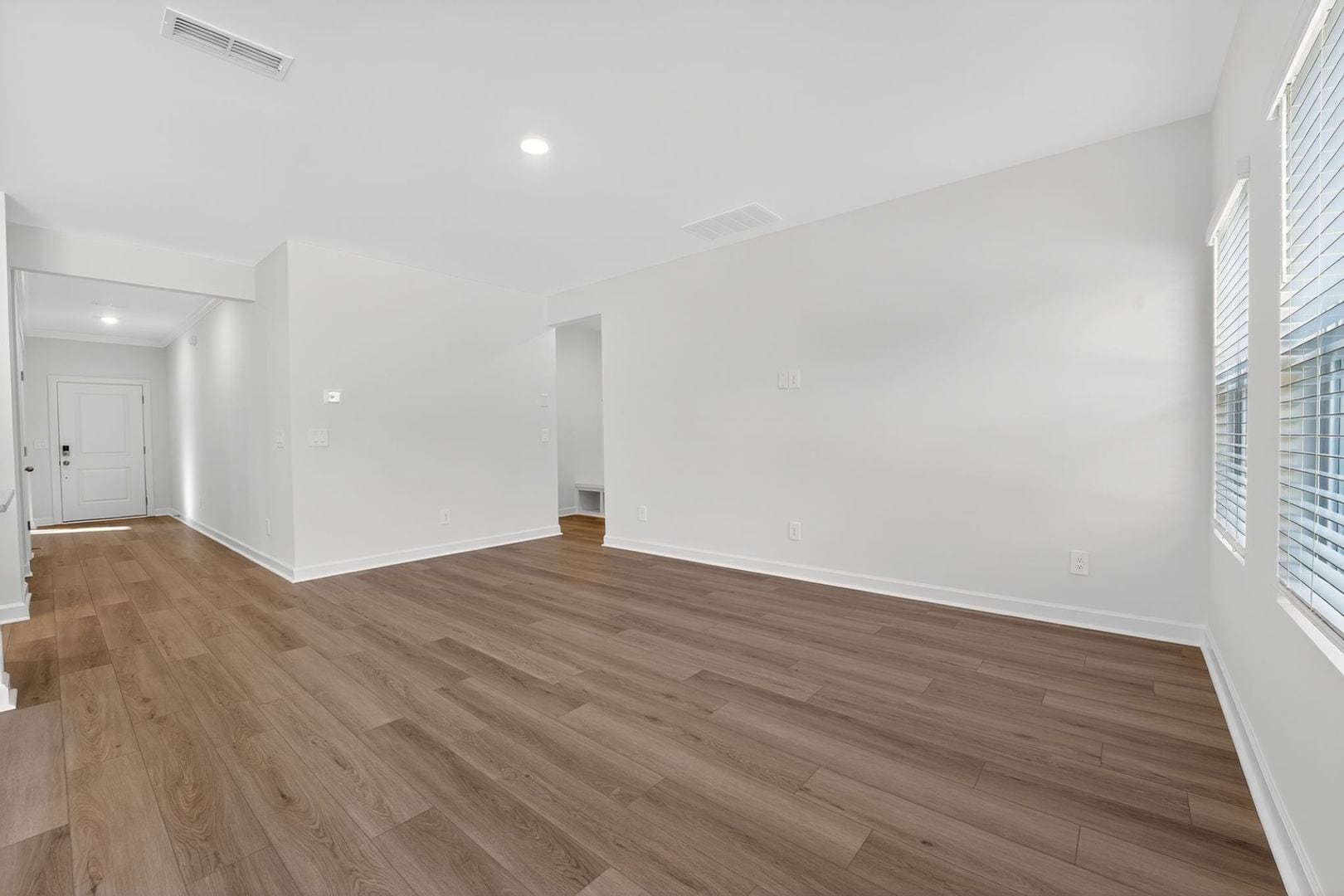 Building Photo - 2143 Rolling Hls Ct