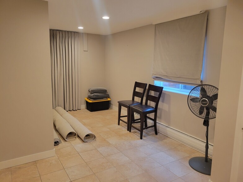 Extra Space/Office/Storage Room - 16061 W 56th Plz