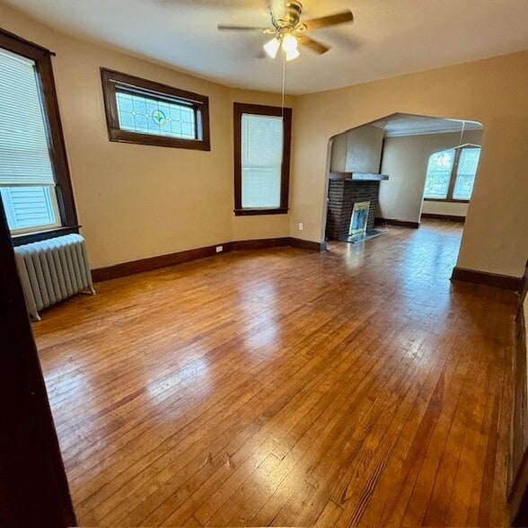Building Photo - 48 Elmwood Ave