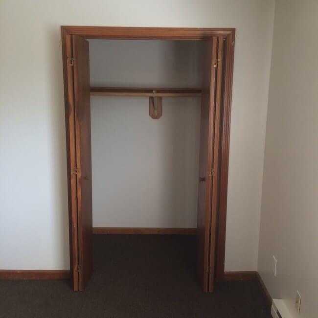 Building Photo - 168 Mulloy Rd