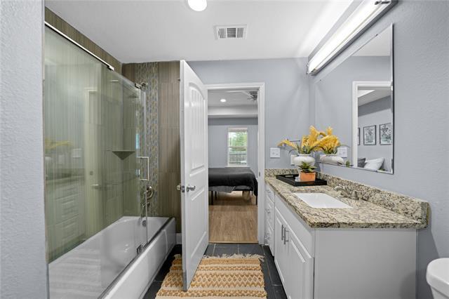 Building Photo - 1228 Jones St