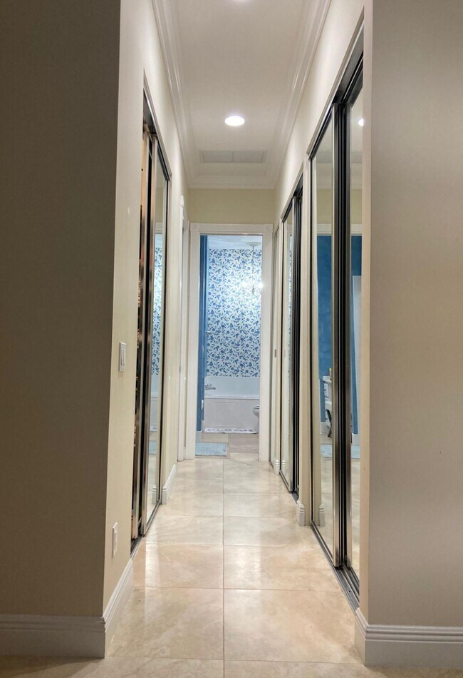 Building Photo - 8251 Tobago Ln