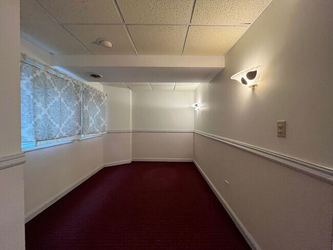 Building Photo - 4891 Turnberry Dr