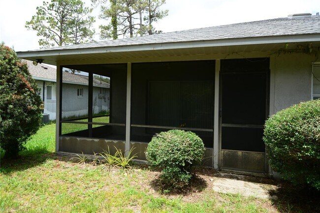 Building Photo - 30 Farmsworth Dr