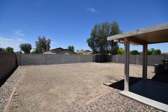 Building Photo - 3 Bed 2 Bath Single Level Home in Johnson Ranch! $1800 per month Plus fees