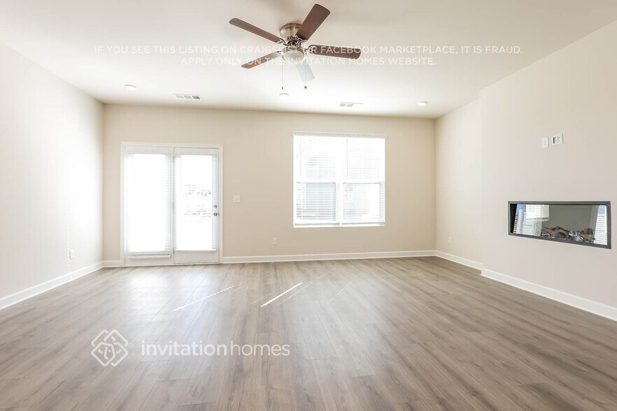 Building Photo - 304 Nessa St