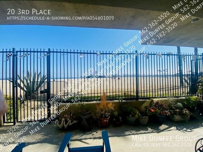 Building Photo - 20 3rd Pl