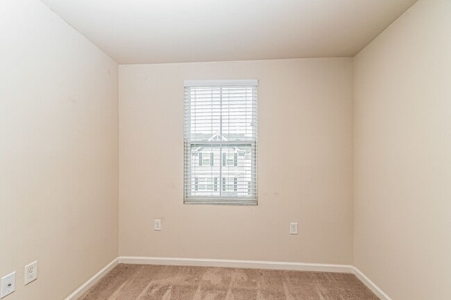 Building Photo - $500 off first month rent "Charming 3BD/2BA Home Located In Raleigh NC!!!