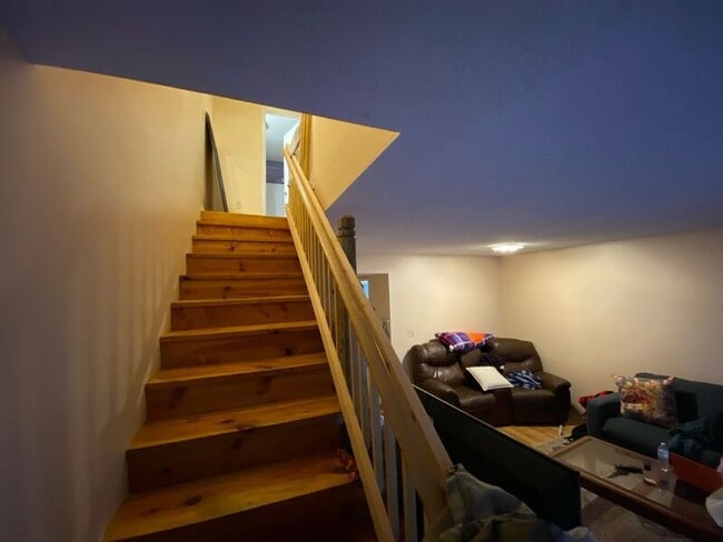 Building Photo - 1108 Tiger Blvd