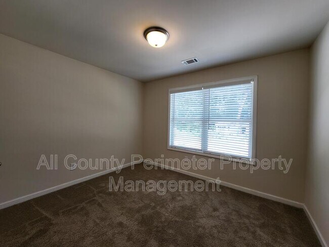 Building Photo - 4501 Fulson Dr