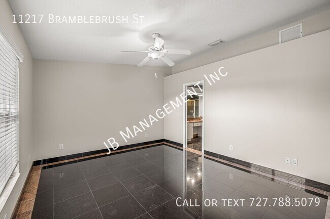 Building Photo - 11217 Bramblebrush St