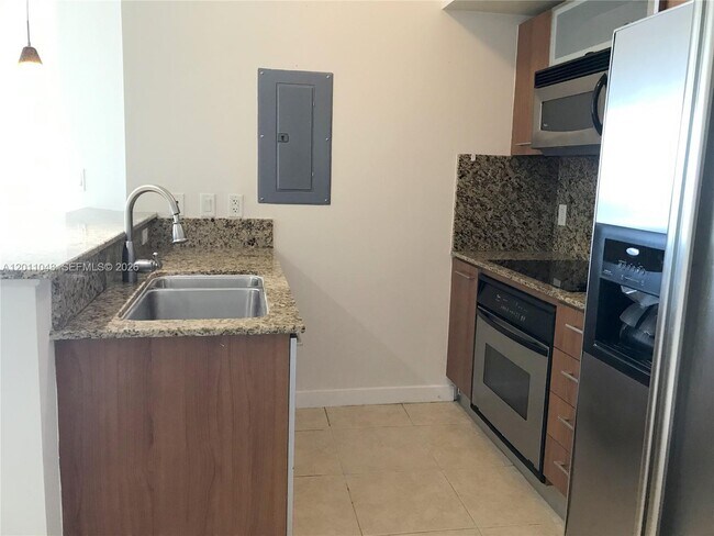 Building Photo - 9055 SW 73rd Ct