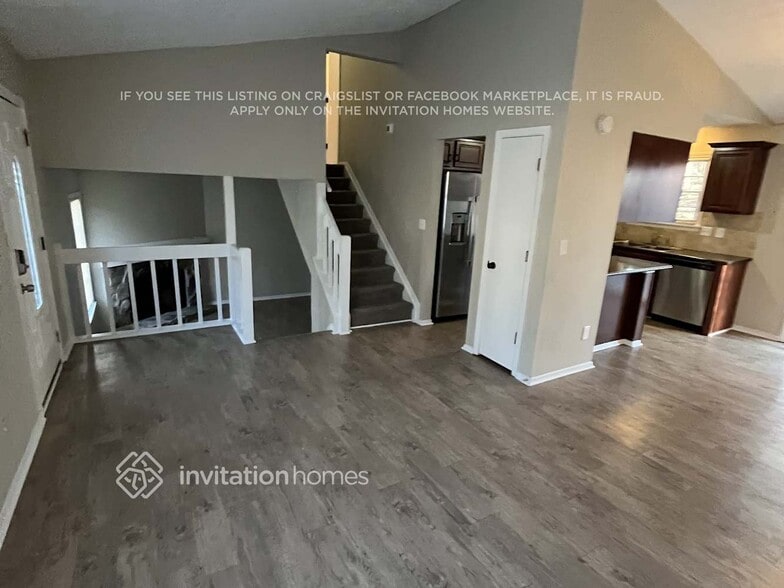 Building Photo - 180 Birch Rill Dr