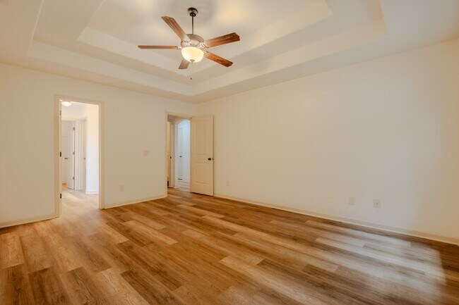 Building Photo - 115 Cypress Pl