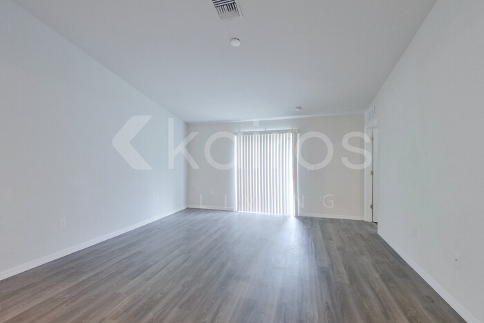 Building Photo - 9149 Aegean Cir