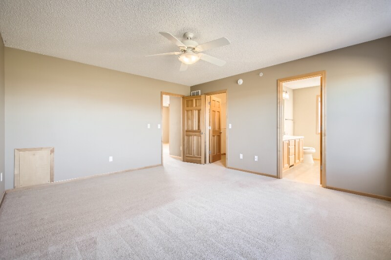 Building Photo - 11322 Stratton Ave