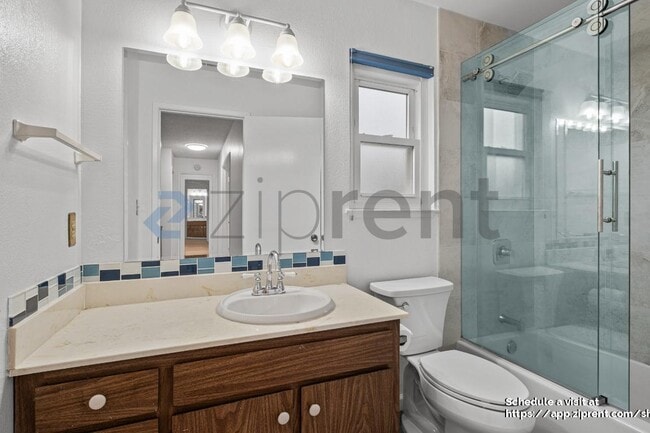 Building Photo - 60 Deerhaven Pl