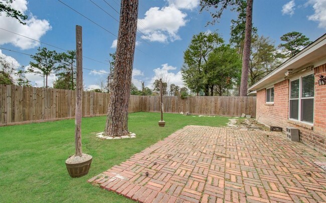 Building Photo - 17543 Methil Dr