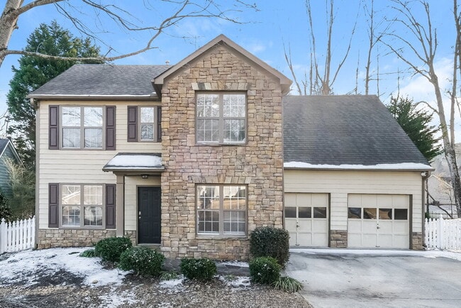 Building Photo - 775 Riverside Walk Crossing NE