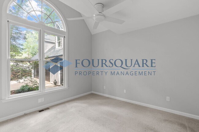 Building Photo - Single Family | One-acre lot in Powell Far...
