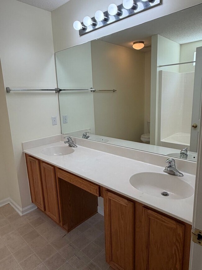 Building Photo - Two Bedroom Townhome in The Farm