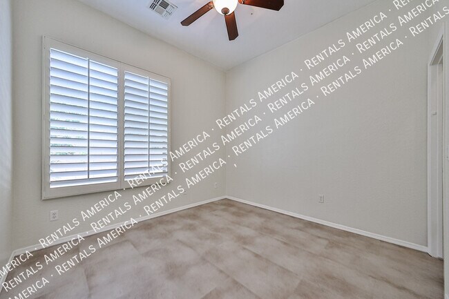 Building Photo - 4307 W Hopi Trail