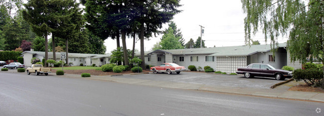 Primary Photo - Claireview Apartments