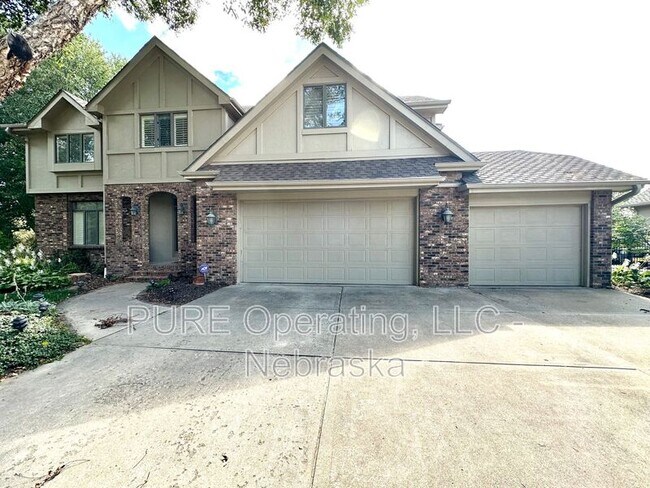 Building Photo - 3447 S 161st Cir