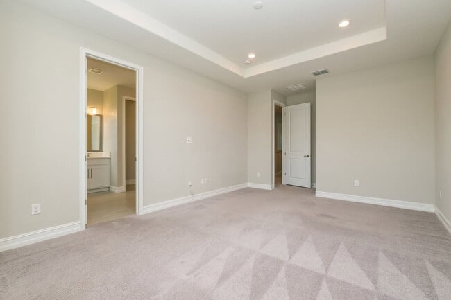 Building Photo - 4639 Almada Ln