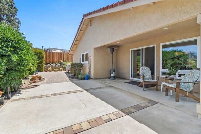 Building Photo - 1115 Sayles Ct