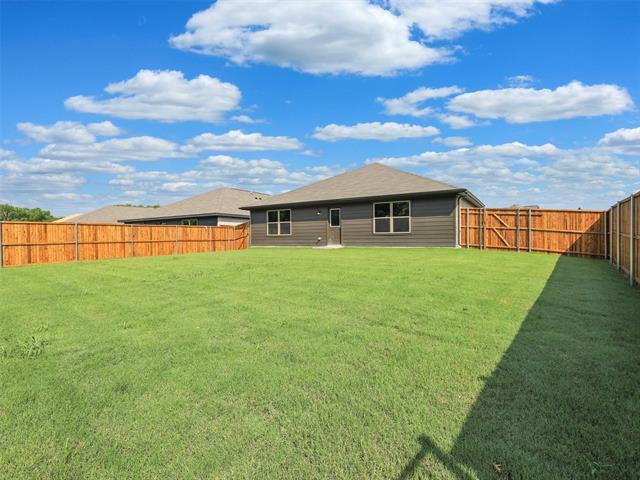 Building Photo - 1805 St James Pl Ln