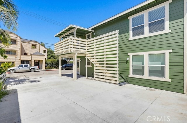 Building Photo - 1017 Riverine Ave