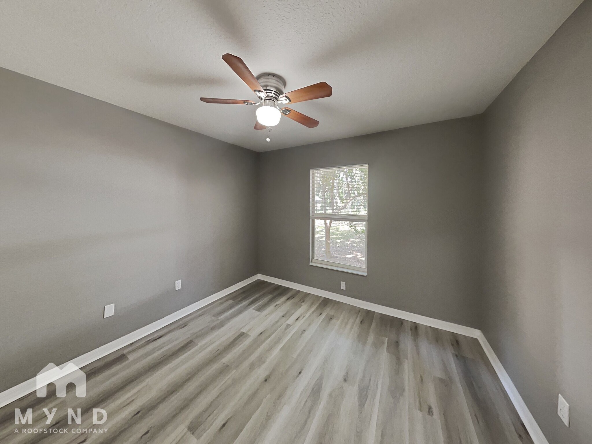 Building Photo - 908 Hubbel Rd