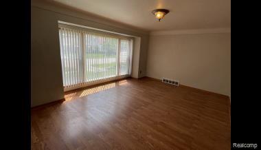 Building Photo - 20825 Caledonia Ave