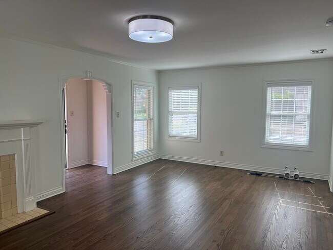 Building Photo - 2916 21st St