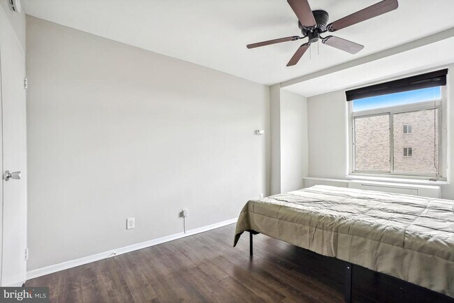 Building Photo - 2401 H St NW