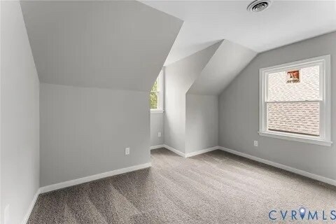 Building Photo - 7713 Breaker Point Ct