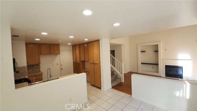 Building Photo - 14880 Honey Ct