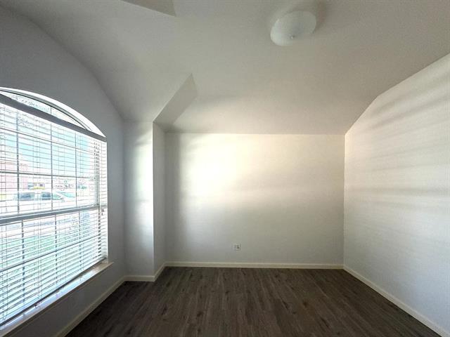 Building Photo - 507 Tumbleweed Dr